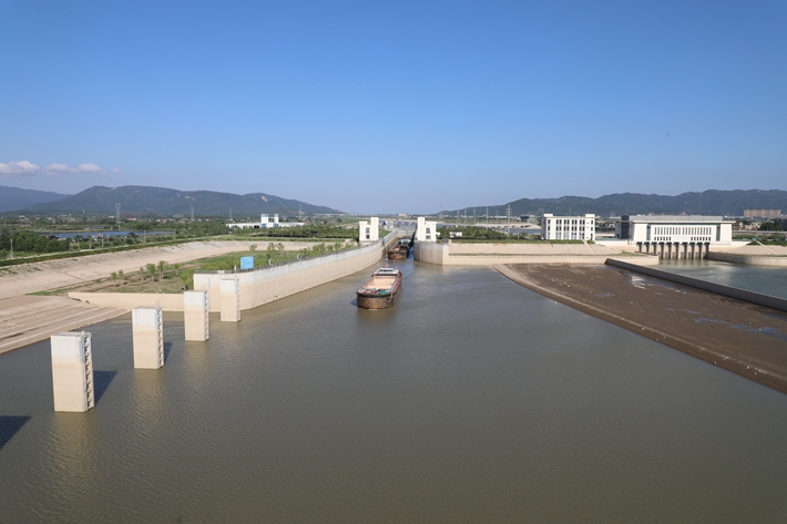 引江濟淮工程河道運輸忙